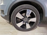  Volvo  XC 40 VOLVO XC40 / 2017 / 5P / SUV T4 GEARTRONIC BUSINESS PLUS #20