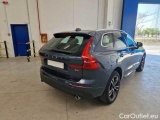  Volvo  XC60 VOLVO  / 2017 / 5P / SUV B4 D AWD AUTOMATICO MOMENTUM PRO #2