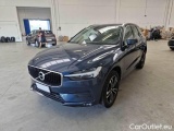  Volvo  XC60 VOLVO  / 2017 / 5P / SUV B4 D AWD AUTOMATICO MOMENTUM PRO 