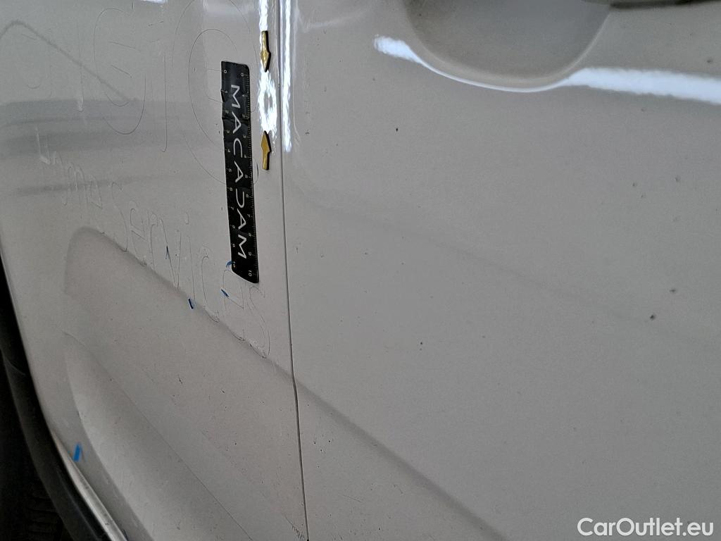  Citroen  C3  Société Feel 1.5 BlueHDI 100CV BVM6 E6dT #16