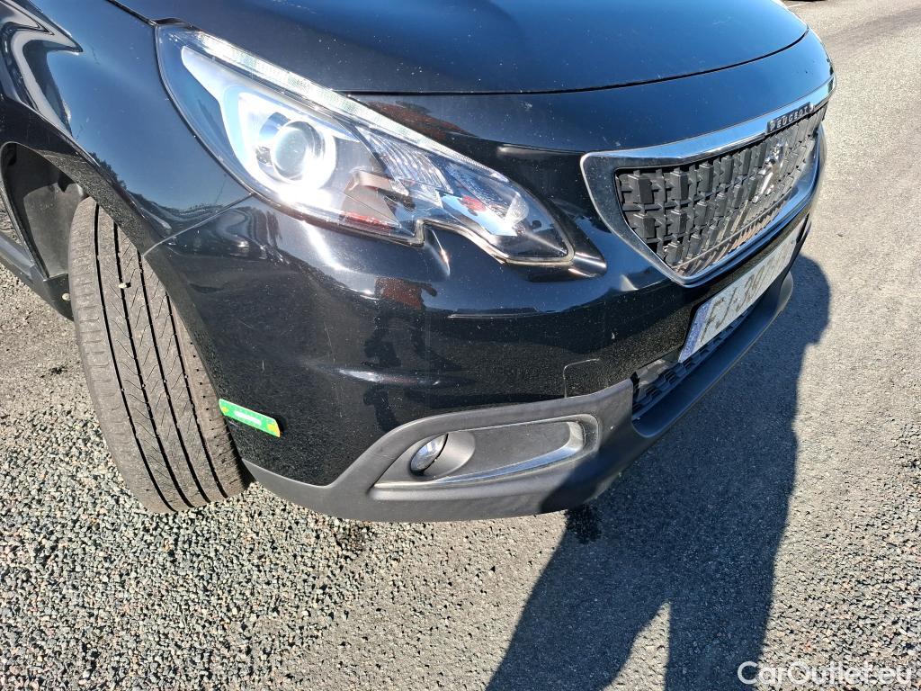  Peugeot  2008 PEUGEOT  5p Crossover Puretech 82 S&S ACTIVE #16