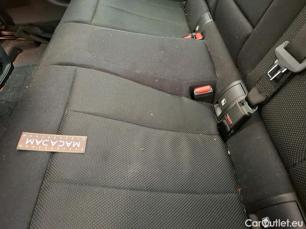  Bmw  Serie 3 Série 3 Lim. 318 d Lounge 2.0 150CV BVA8 E6dT #15
