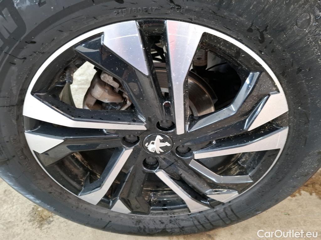  Peugeot  2008 PEUGEOT  / 2019 / 5P / Crossover PureTech 130 S&S EAT8 ALLURE BUSINESS #4