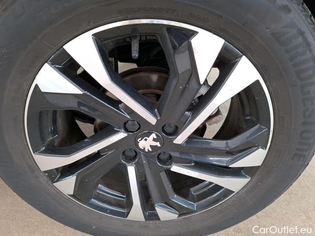  Peugeot  2008  Allure Business 1.5 HDi 130CV BVA8 E6d #13