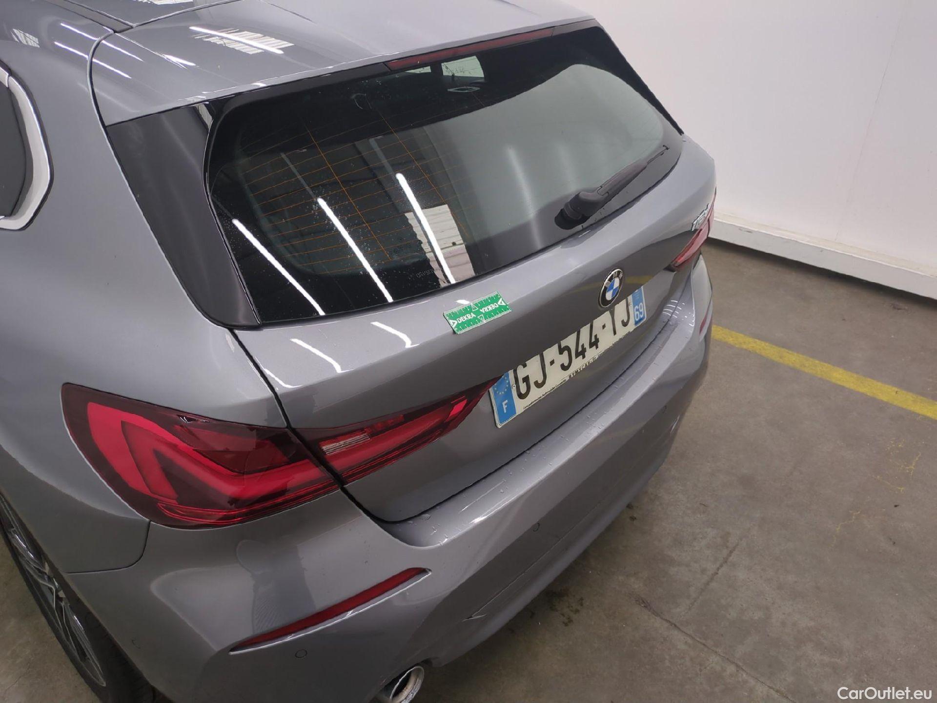  Bmw  Serie 1 BMW Série 1 5p Berline 116d Business Design #21