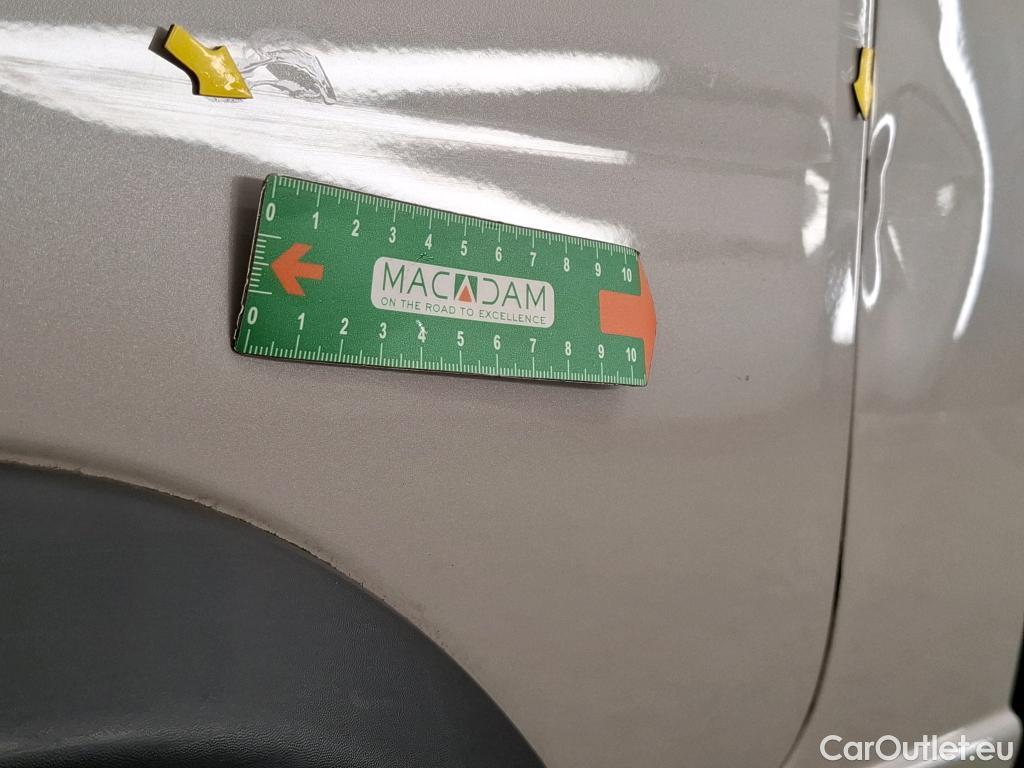  Citroen  Jumpy CITROEN  4p Combi Taille M BlueHDi 115 S&S BVM6 Confort #9