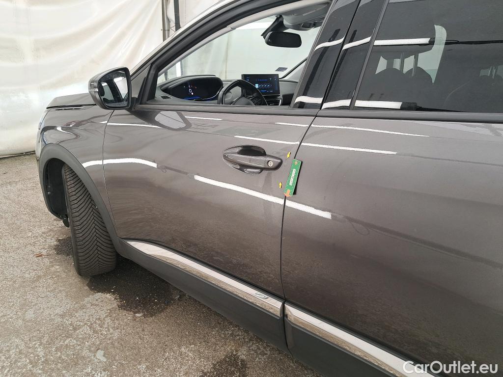  Peugeot  5008  Allure Pack 1.5 HDi 130CV BVA8 7 Sieges E6d #9