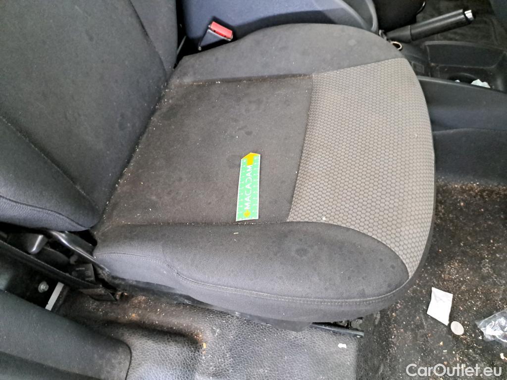  Renault  Kangoo  II Express Grand Confort (L1) 1.5 dCi 80CV BVM6 E6dT #34