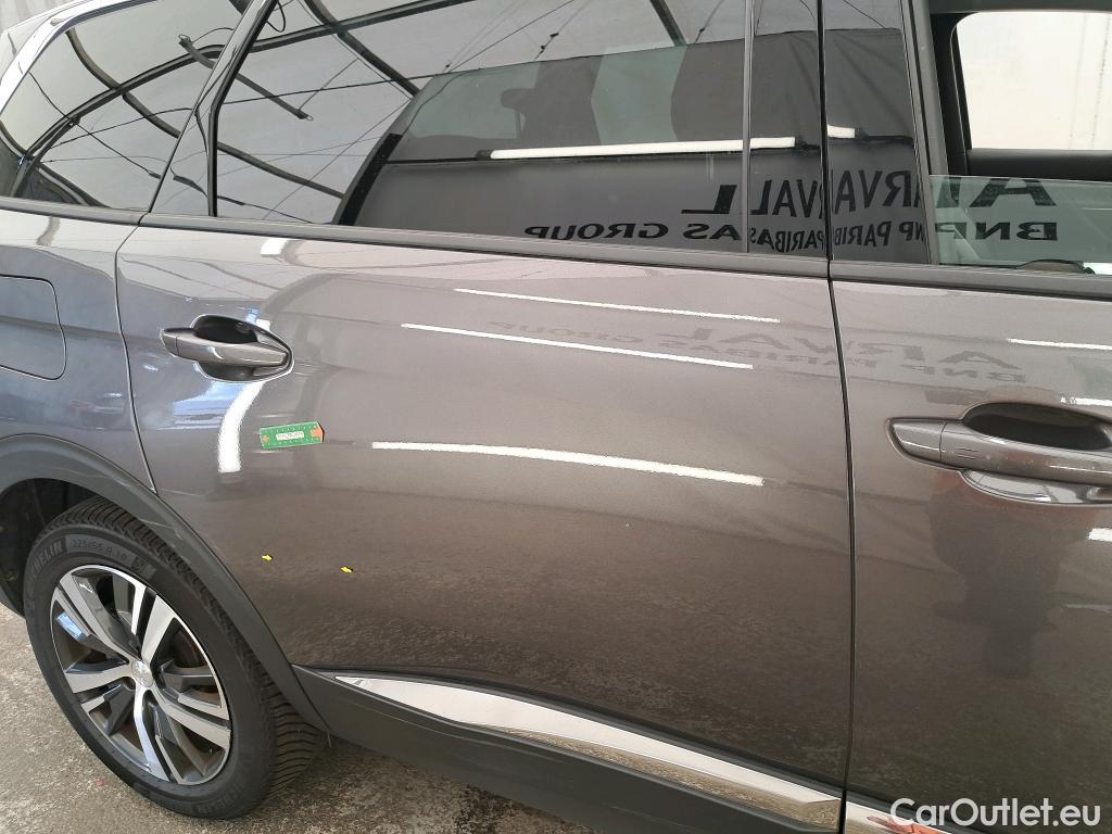  Peugeot  5008  Allure Pack 1.5 HDi 130CV BVA8 7 Sieges E6d #18