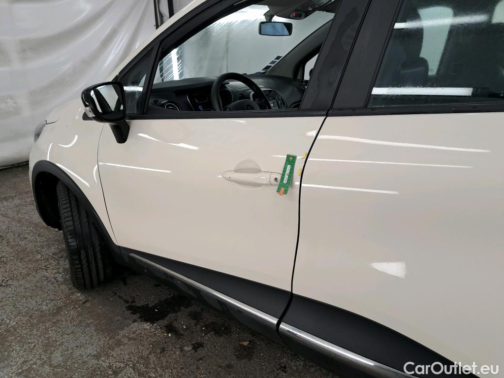  Renault  Captur  Business 0.9 TCe 90CV BVM5 E6 #15