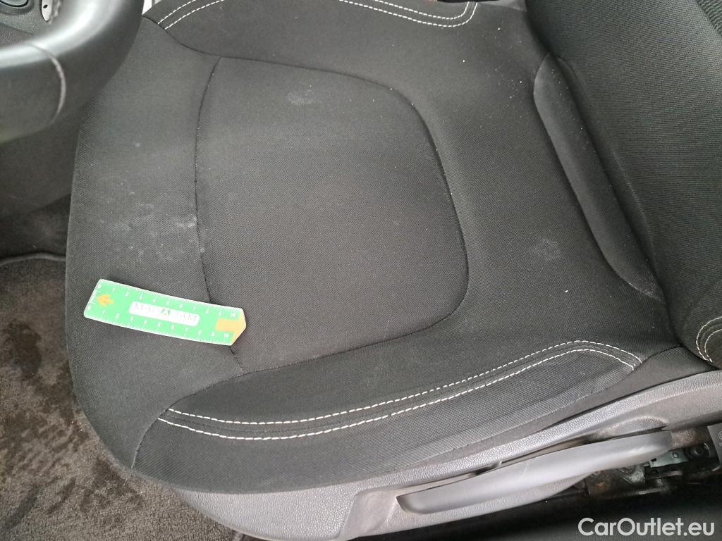  Renault  Captur  Business 0.9 TCe 90CV BVM5 E6 #21