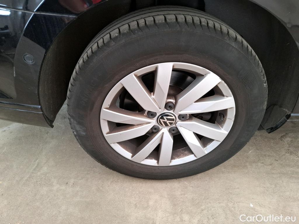  Volkswagen  Passat  Berline Business 2.0 TDI 120CV BVA7 E6d #28