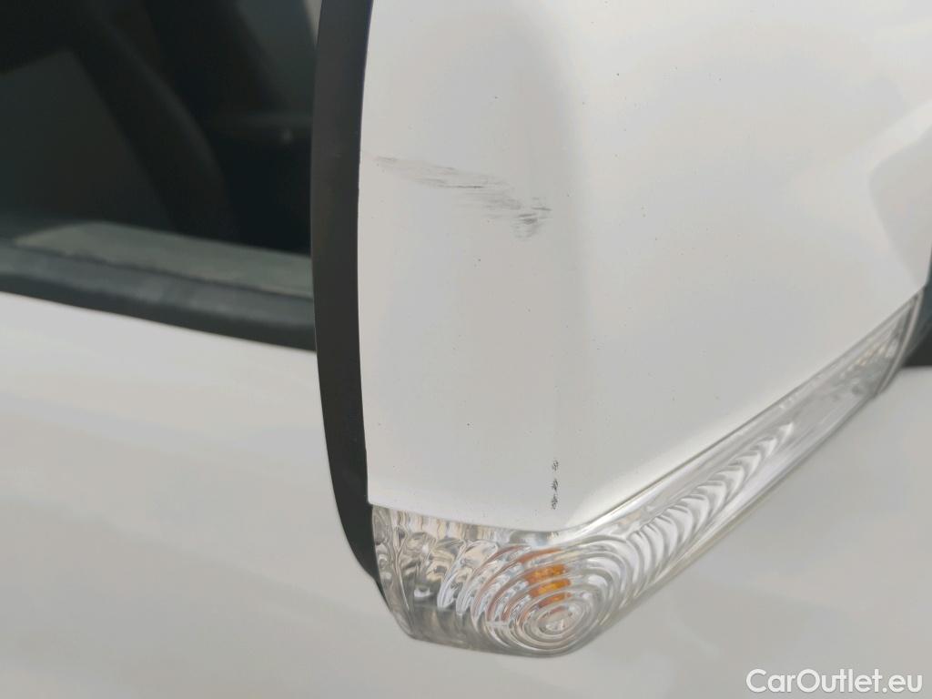  Fiat  Doblo FIAT Doblò Cargo/2015/4P/furgón derivado de turismo Cargo SX 1.3 Mjet 70 kW (95 CV) #34