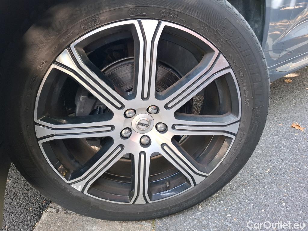  Volvo  XC60 VOLVO  / 2017 / 5P / SUV D4 AdB 190 GearTronic 8 Inscription Luxe #6