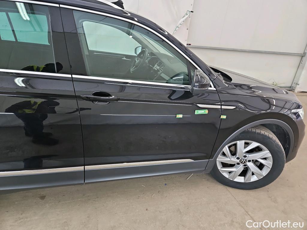  Volkswagen  Tiguan VOLKSWAGEN  / 2020 / 5P / SUV 2.0 TDI 150 DSG7 Elegance #1