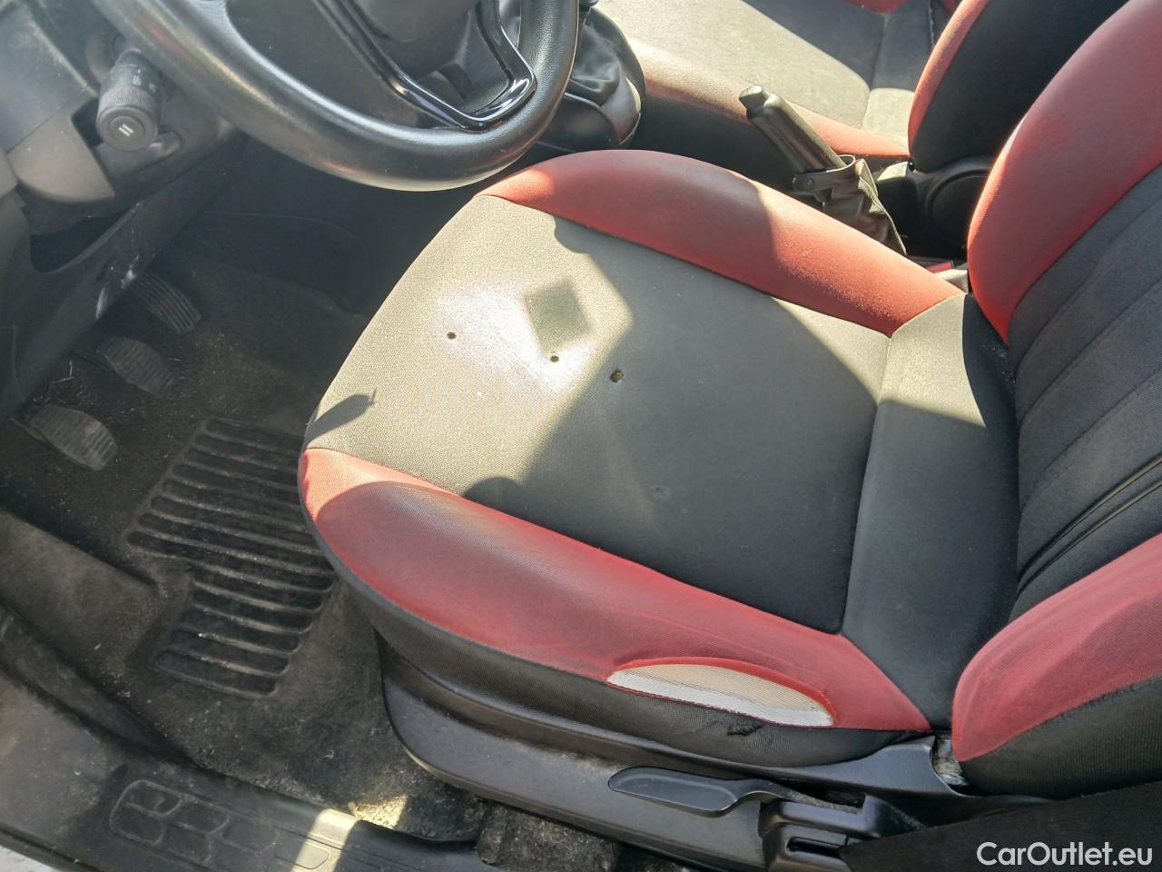  Fiat  Doblo FIAT Doblò / 2015 / 5P / combi Panorama Easy 1.6 Multijet 70kW (95CV) #15