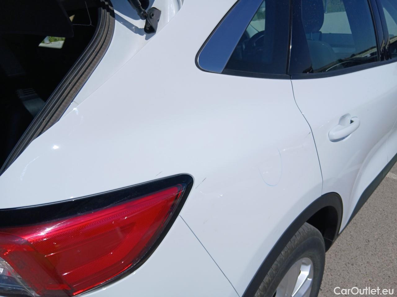  Ford  Kuga  Titanium Hybrid 2.5 190CV ATV E6d #38