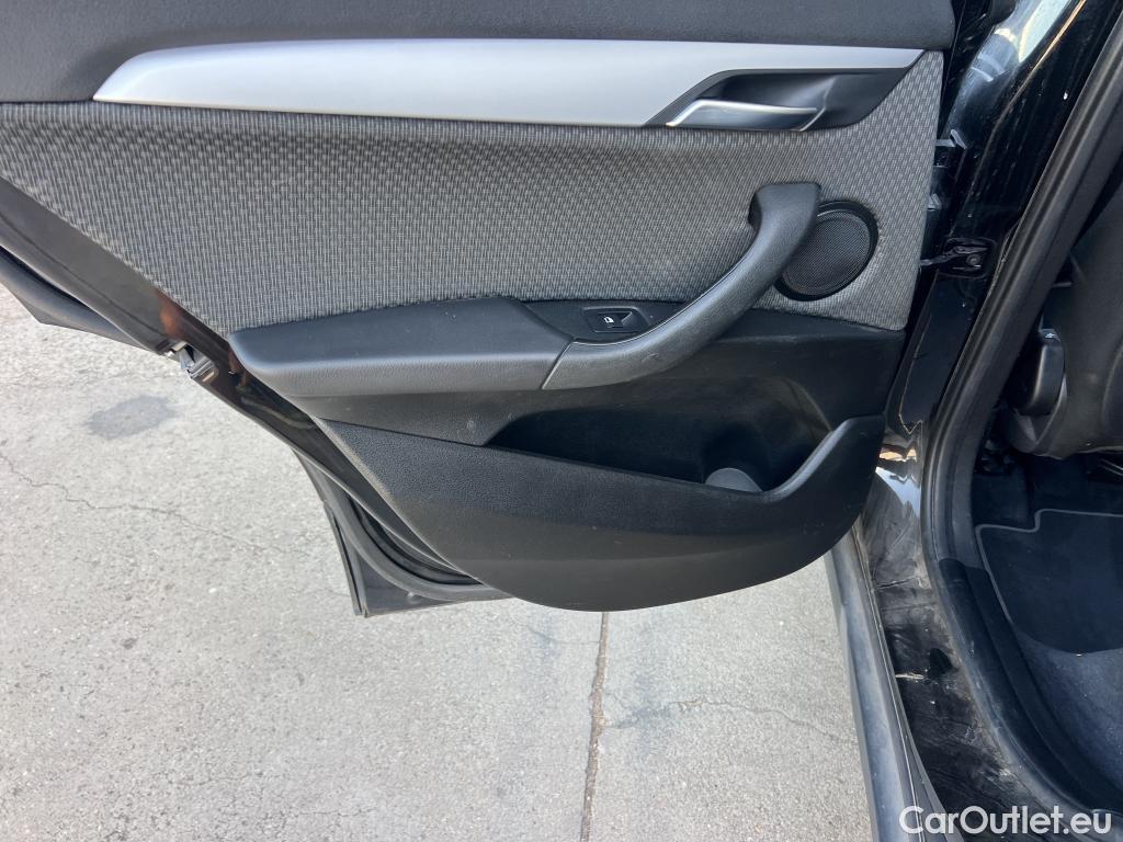  Bmw  X2 BMW  / 2017 / 5P / todoterreno sDrive18d #19