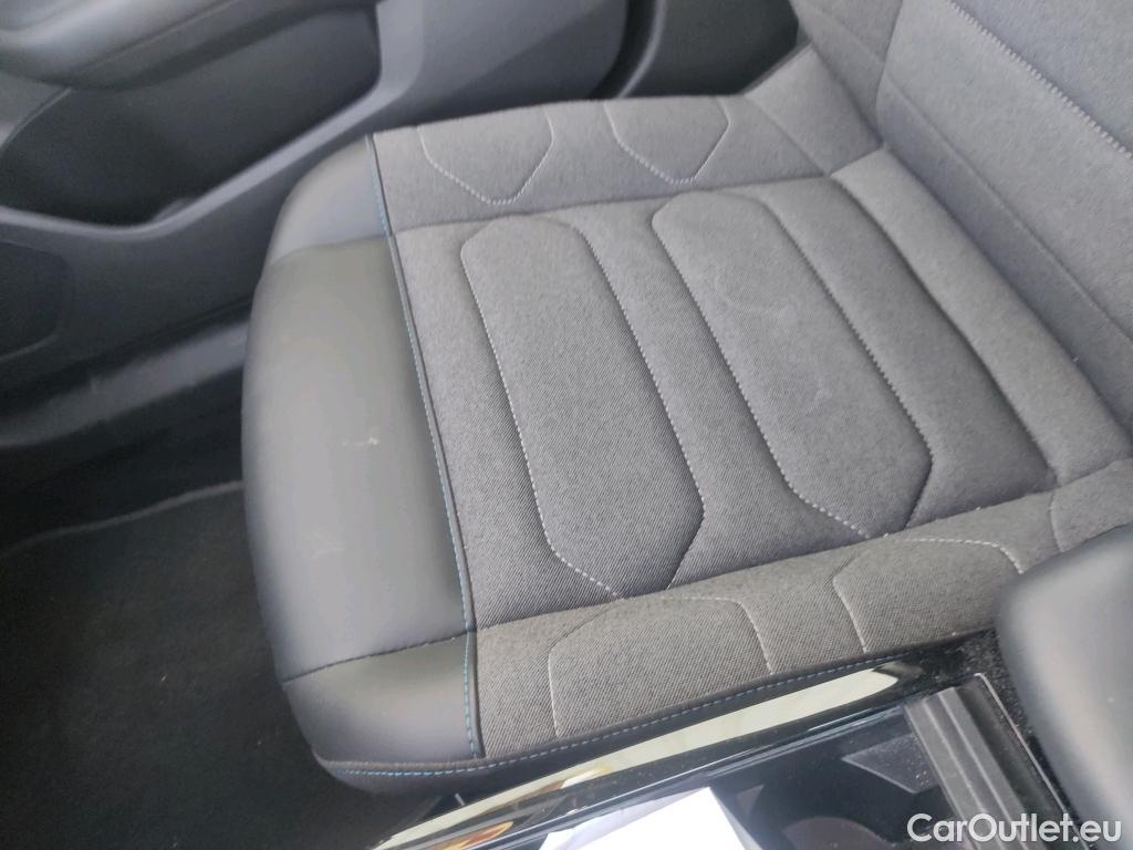  Citroen  C4  Berlina Feel Pack 1.5 BlueHDI 130CV AT8 E6d #24