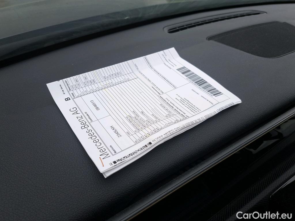  Mercedes  A-Klasse Clase A Sedán A 200 d (117.112)Premium-Pack AMG Line 150CV AT8 E6d #27