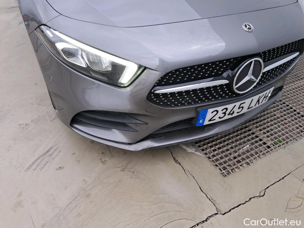  Mercedes  A-Klasse Clase A Sedán A 200 d (117.112)Premium-Pack AMG Line 150CV AT8 E6d #11
