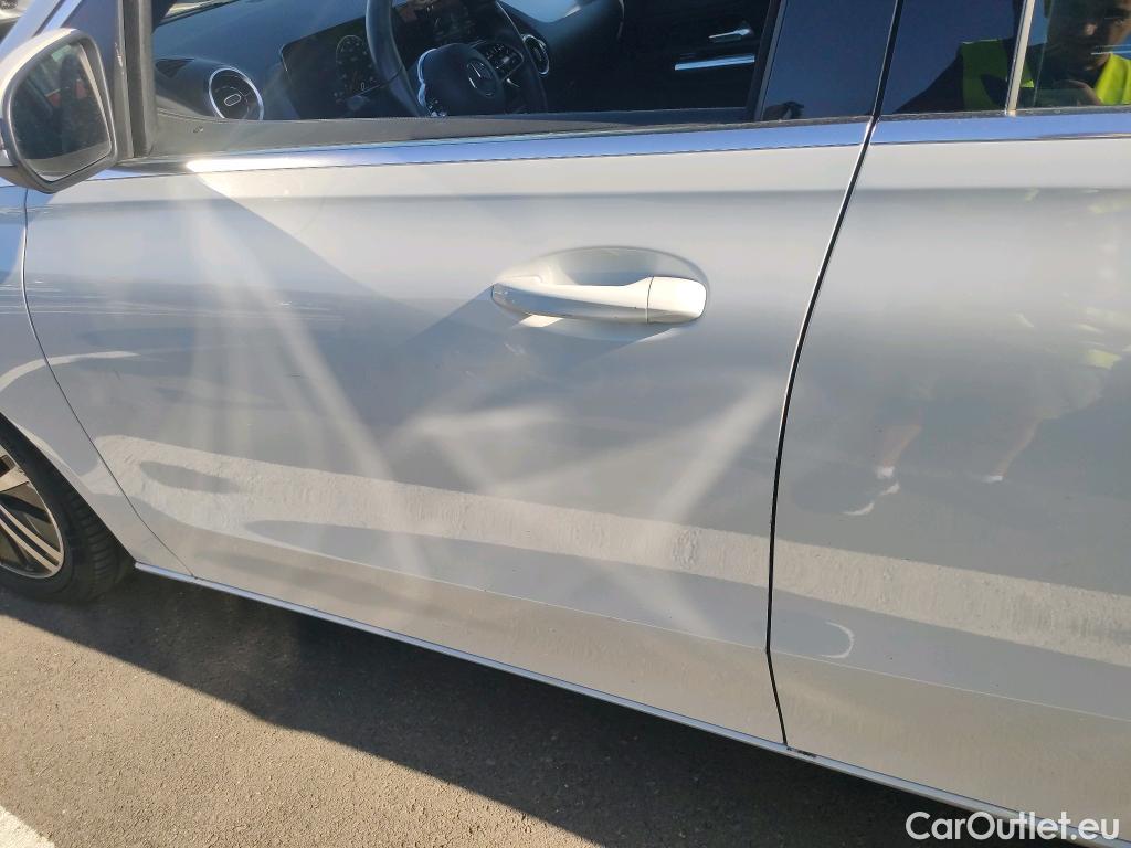  Mercedes  B-Klasse Clase B B 180 d (247.010) 2.0 115CV AT8 E6d #5