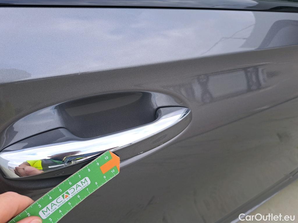  Mercedes  A-Klasse Clase A Sedán A 200 d (117.112)Premium-Pack AMG Line 150CV AT8 E6d #31