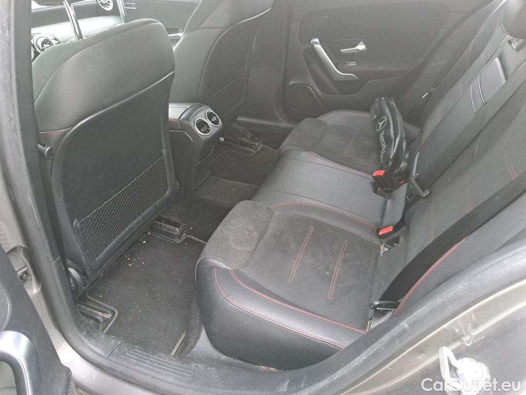  Mercedes  A-Klasse Clase A Sedán A 200 d (117.112)Premium-Pack AMG Line 150CV AT8 E6d #22