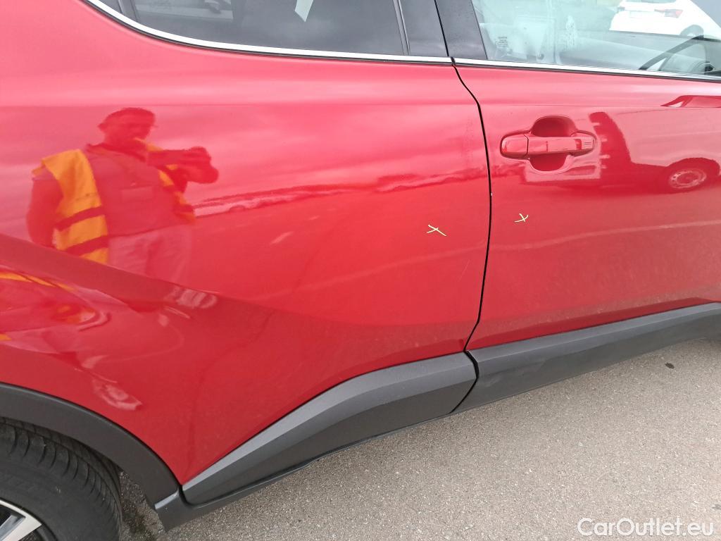  Toyota  C-HR TOYOTA  / 2019 / 5P / todoterreno 2.0 180H Advance #15