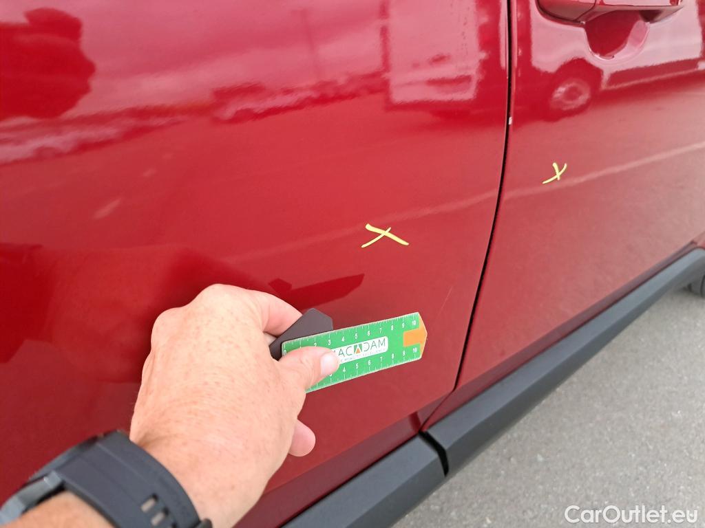  Toyota  C-HR TOYOTA  / 2019 / 5P / todoterreno 2.0 180H Advance #16