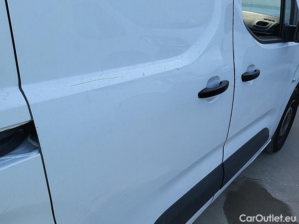  Citroen  Berlingo  Furgón Control M 1.5 BlueHDi 100CV MT5 E6dT #24
