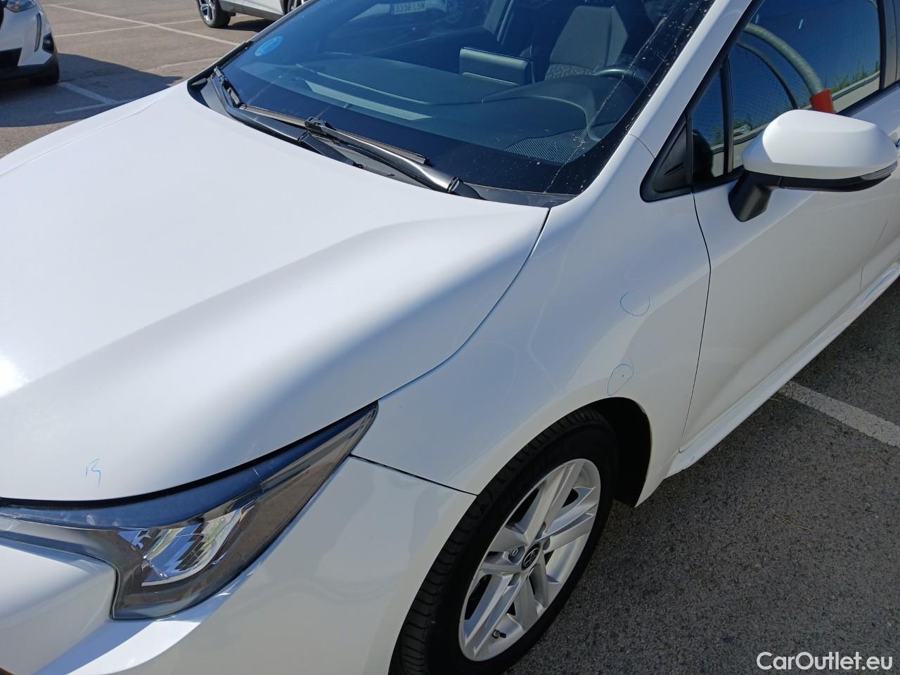  Toyota  Corolla TOYOTA  / 2019 / 5P / familiar 1.8 125H ACTIVE TECH E-CVT TOU SPORT #10