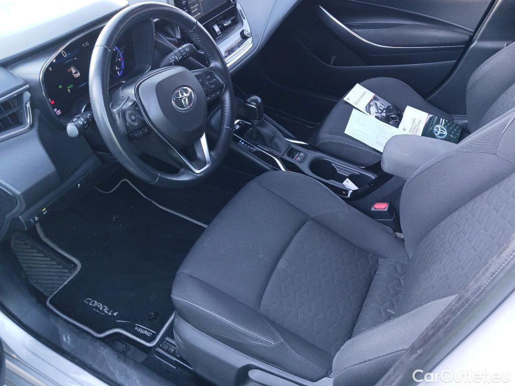 Toyota  Corolla TOYOTA  / 2019 / 5P / familiar 1.8 125H ACTIVE TECH E-CVT TOU SPORT #21