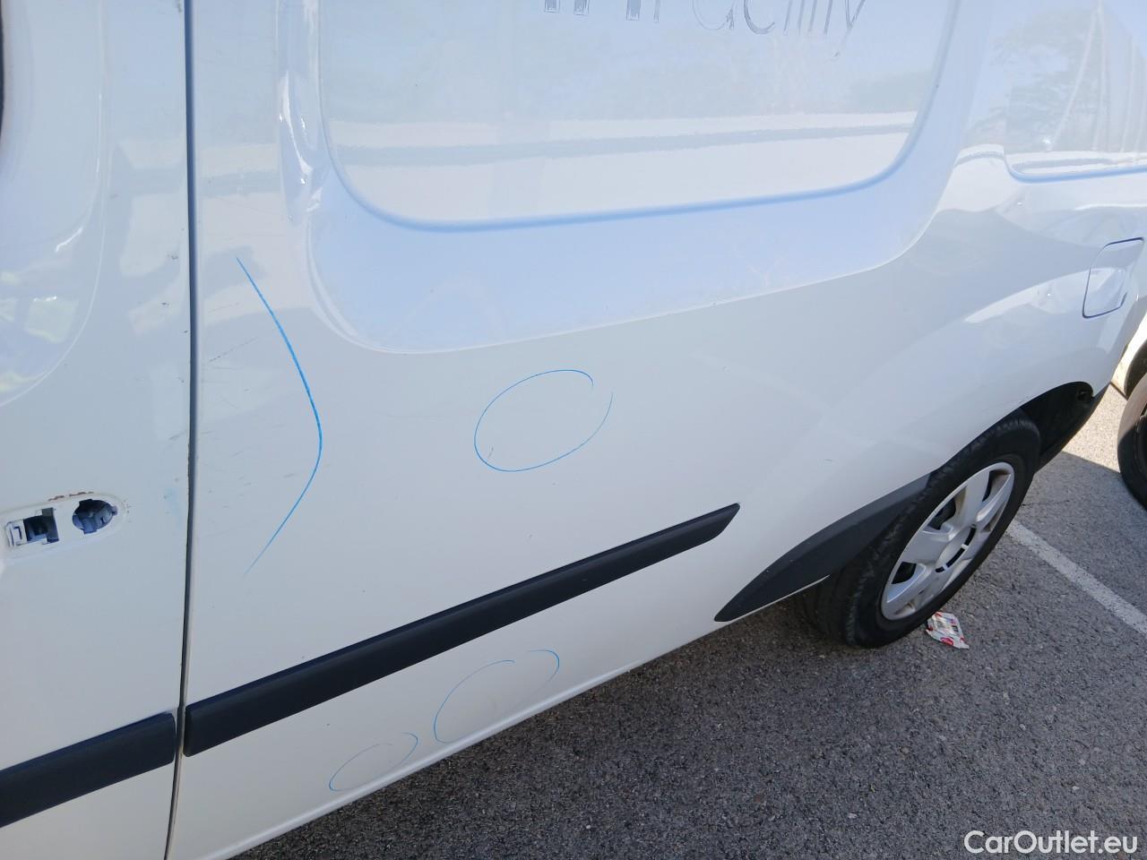  Nissan  NV200 NISSAN NV250 / 2019 / 4P / furgón 2pl 1.5dCi 70 kW (95 CV) L2H1 COMFORT #41