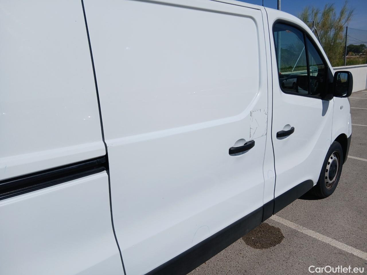  Renault  Trafic RENAULT  / 2019 / 4P / furgón Furgón 29 L2H1 Energy BluedCi 88 kW ***ISOTERMO + EQUIPO FRIO*** #52