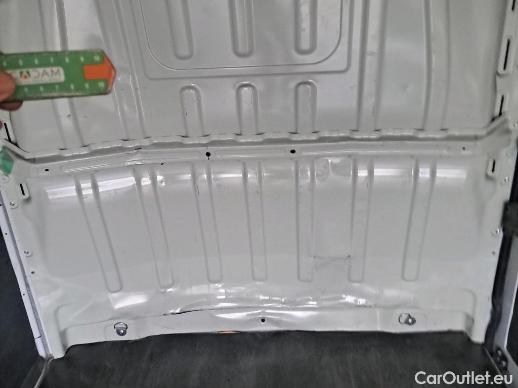  Peugeot  Boxer  Furgón Techo Elevado 335 L3H2 Premium BlueHDi 140 Stop&Start HDi #38
