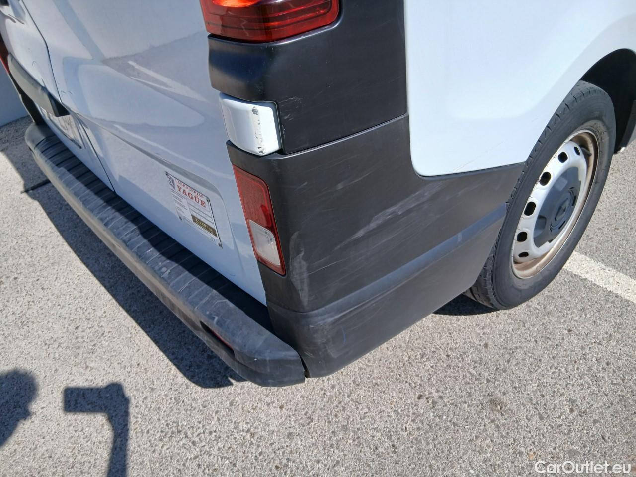  Renault  Trafic RENAULT  / 2019 / 4P / furgón Furgón 29 L2H1 Energy BluedCi 88 kW ***ISOTERMO + EQUIPO FRIO*** #35