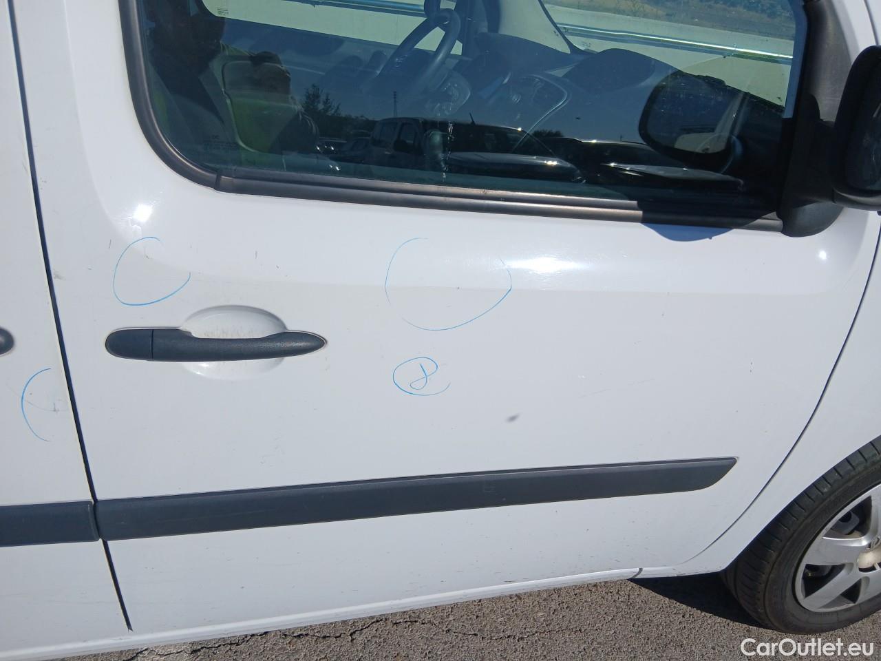  Nissan  NV200 NISSAN NV250 / 2019 / 4P / furgón 2pl 1.5dCi 70 kW (95 CV) L2H1 COMFORT #55