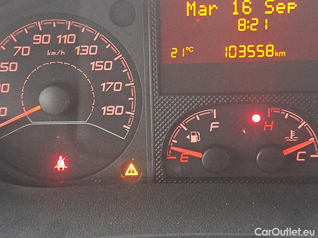  Peugeot  Boxer  Furgón Techo Elevado 335 L3H2 Premium BlueHDi 140 Stop&Start HDi #56