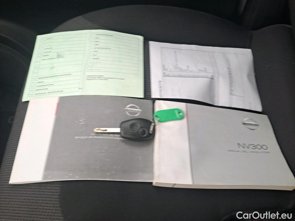  Nissan  NV300 NISSAN  / 2016 / 4P / furgón 2.0dCi 88kW (120CV) L1H1 1T Optima #18