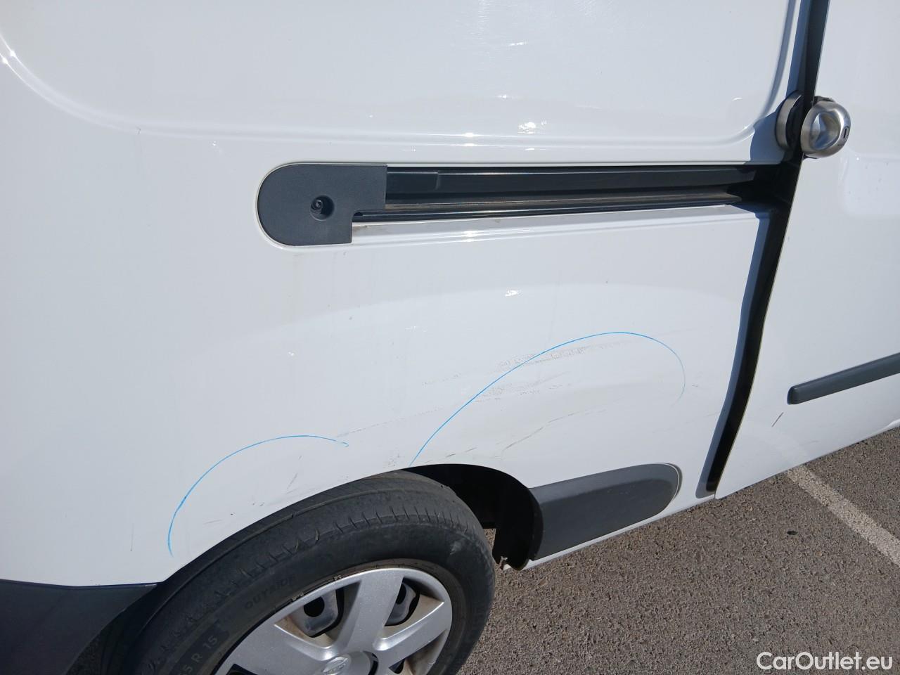  Nissan  NV200 NISSAN NV250 / 2019 / 4P / furgón 2pl 1.5dCi 70 kW (95 CV) L2H1 COMFORT #52