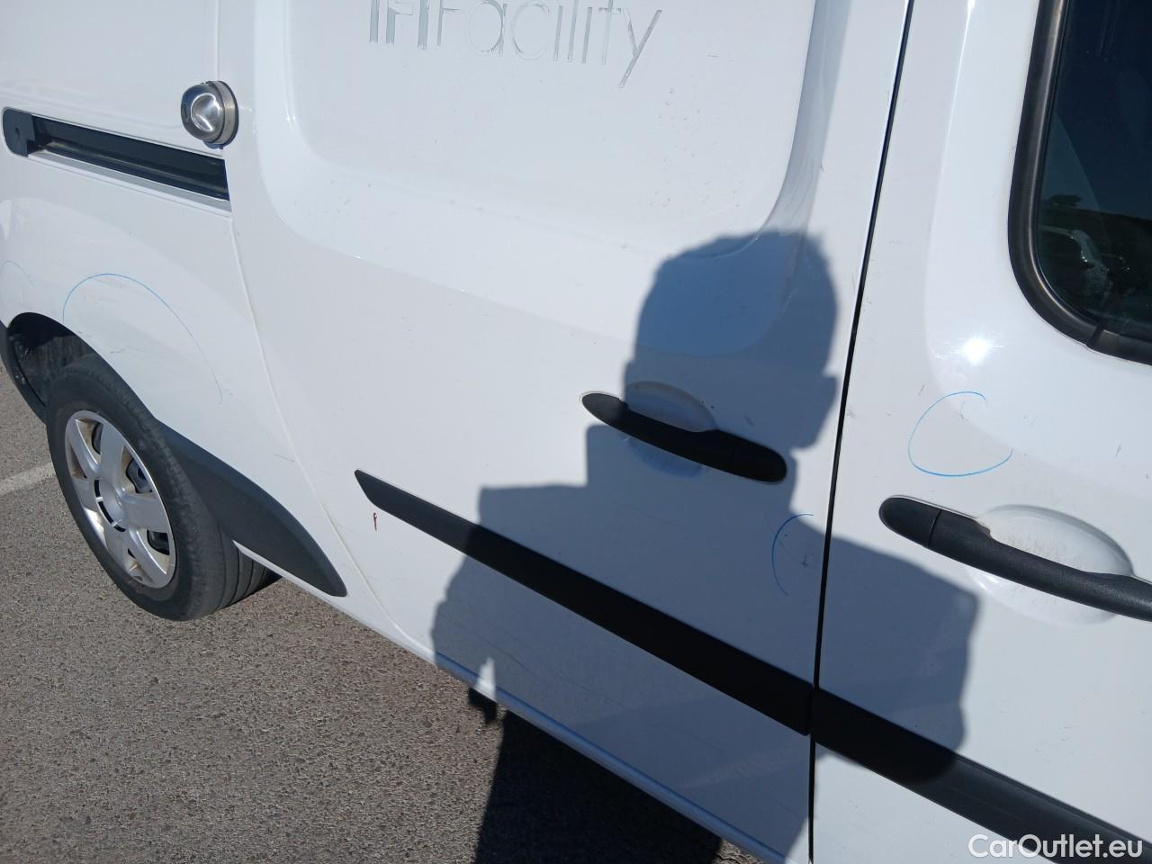  Nissan  NV200 NISSAN NV250 / 2019 / 4P / furgón 2pl 1.5dCi 70 kW (95 CV) L2H1 COMFORT #53