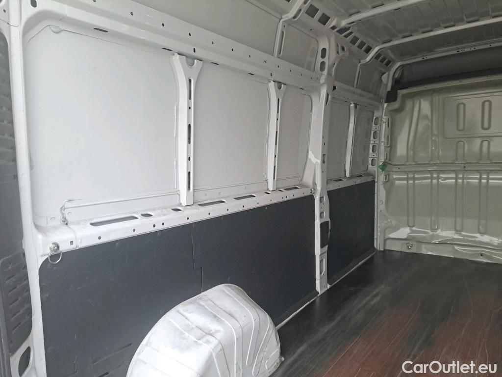  Peugeot  Boxer  Furgón Techo Elevado 335 L3H2 Premium BlueHDi 140 Stop&Start HDi #12