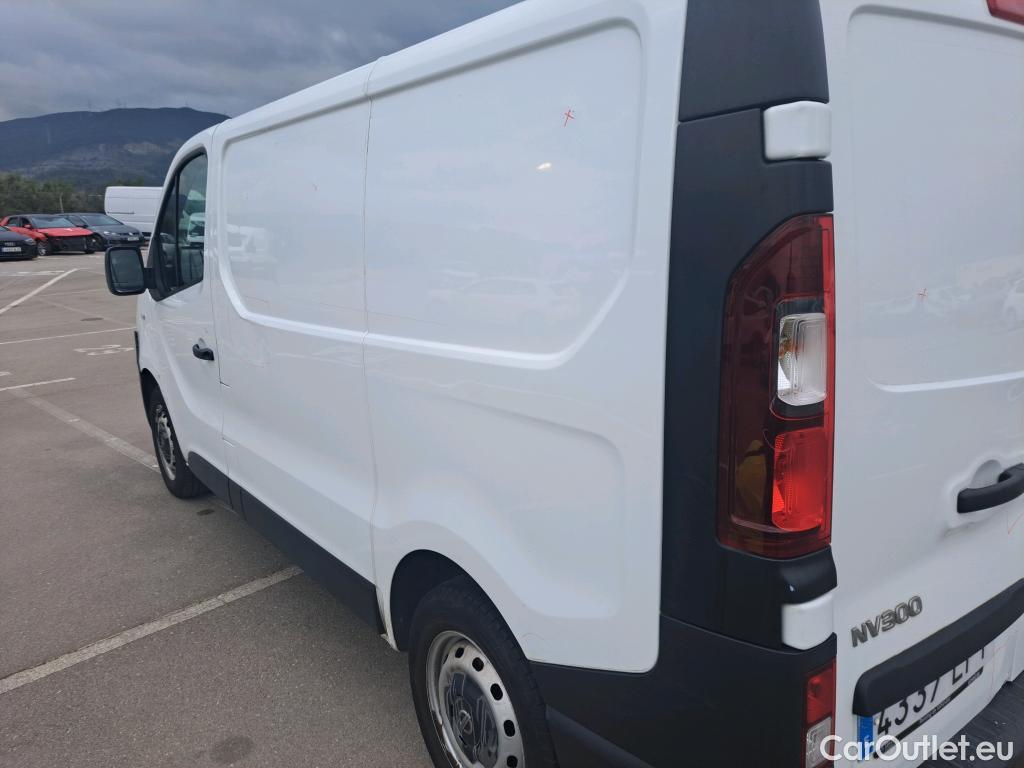  Nissan  NV300 NISSAN  / 2016 / 4P / furgón 2.0dCi 88kW (120CV) L1H1 1T Optima #56
