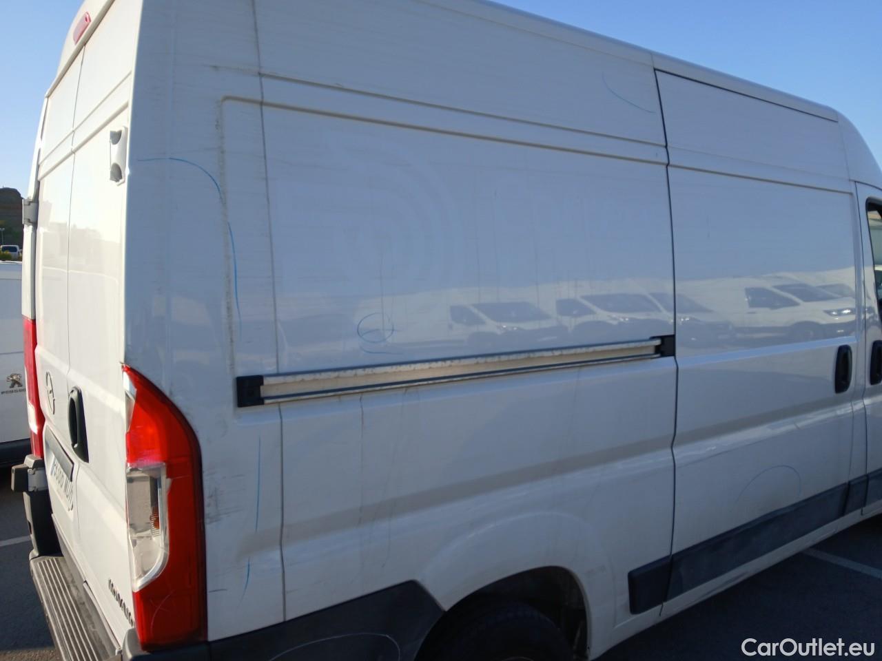  Opel  Movano  C HKa L2H2 3 5t Edition 140CV MT6 E6d #37