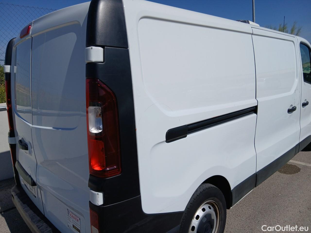  Renault  Trafic RENAULT  / 2019 / 4P / furgón Furgón 29 L2H1 Energy BluedCi 88 kW ***ISOTERMO + EQUIPO FRIO*** #48