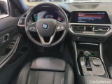  Bmw  Serie 3 BMW 3 Serie Sedan 320iA Corporate Executive 4d #28