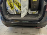  Volkswagen  Passat VARIANT 2.0 TDI SCR DSG  3 #34