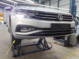  Volkswagen  Passat Variant 2.0 TDI SCR Business Manual Diesel  38 #32