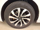  Volkswagen  Golf  2.0 TDI SCR active Manual Diesel  41 #10